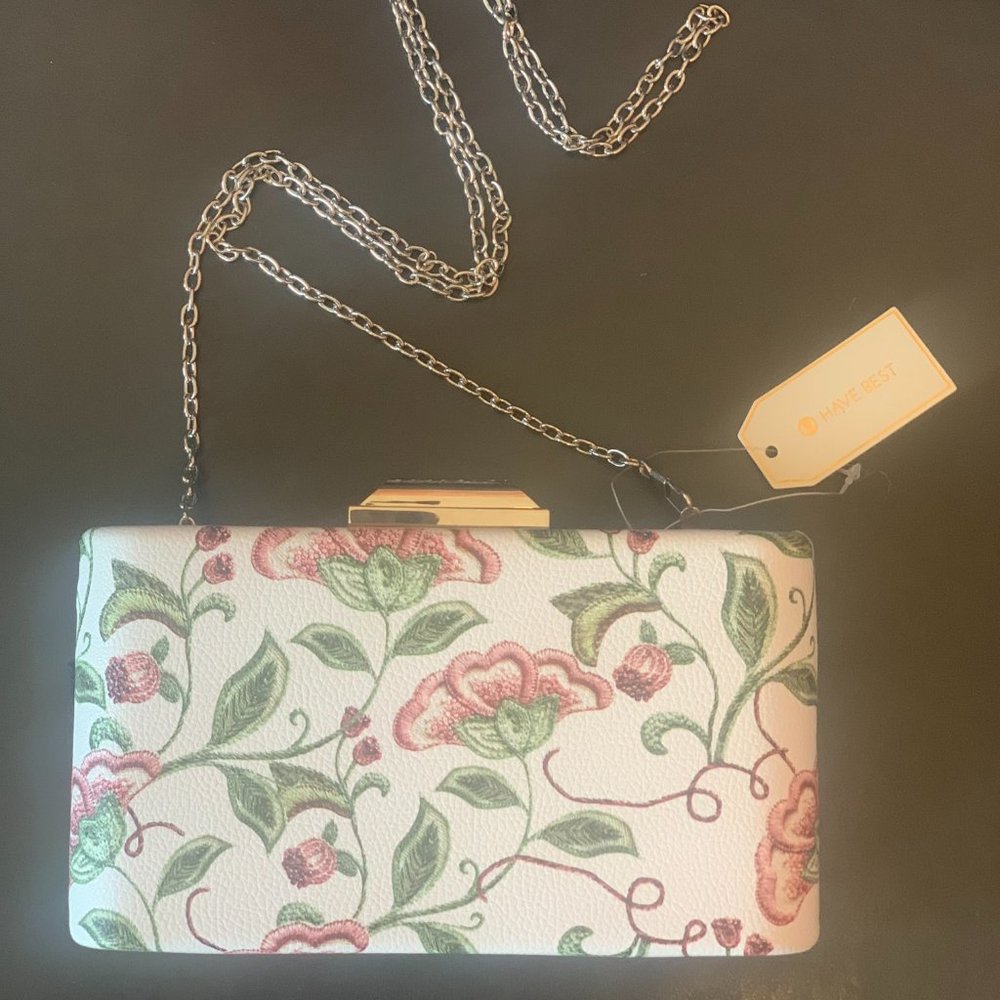 Mia Embroidered Floral Design Clutch Bag - Pink